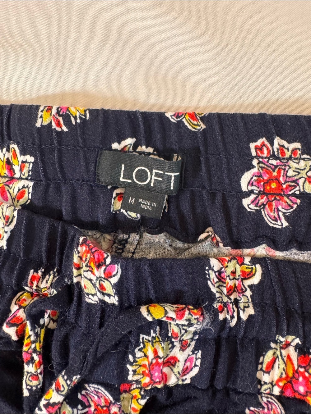 LOFT Navy Floral Pull On drawstring cropped wide legged - Picture 5 of 7